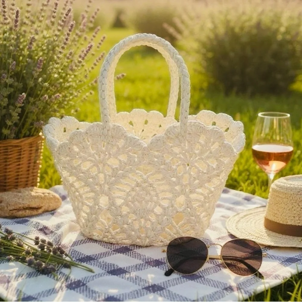 Paula Echevarría Crochet Bucket Bag Elegant Cream Crochet Tote Bag